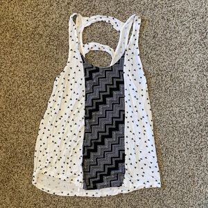 Women’s Medium white tank top